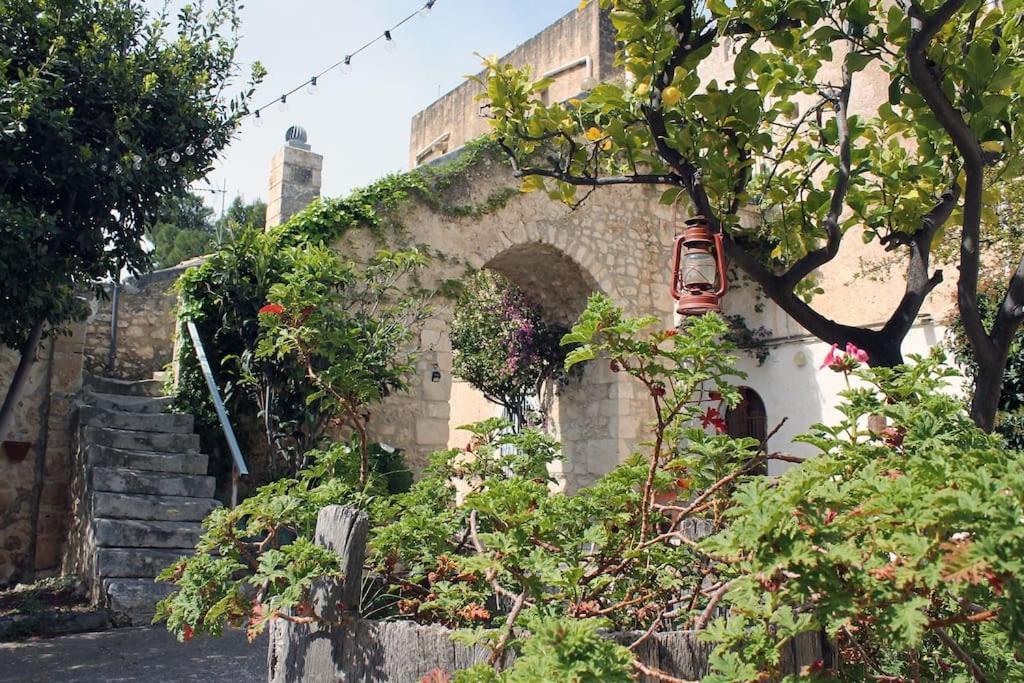 Casa Masseria Dell'800 Gargano. Le Mignole Monte SantʼAngelo المظهر الخارجي الصورة